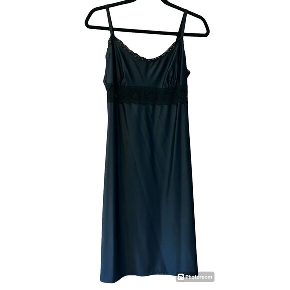 Betsey Johnson Other - Betsey Johnson satin lace midi slip